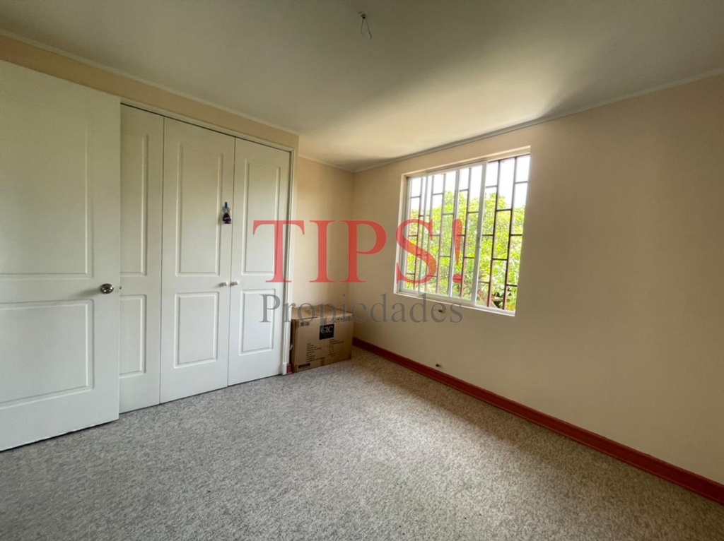 TIPSPROPIEDADES VENDE CASA EN AV. CONSISTORIAL, PEÑALOLEN