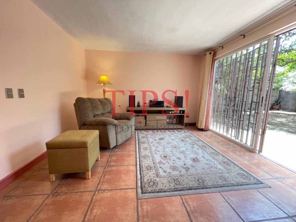 TIPSPROPIEDADES VENDE CASA EN AV. CONSISTORIAL, PEÑALOLEN