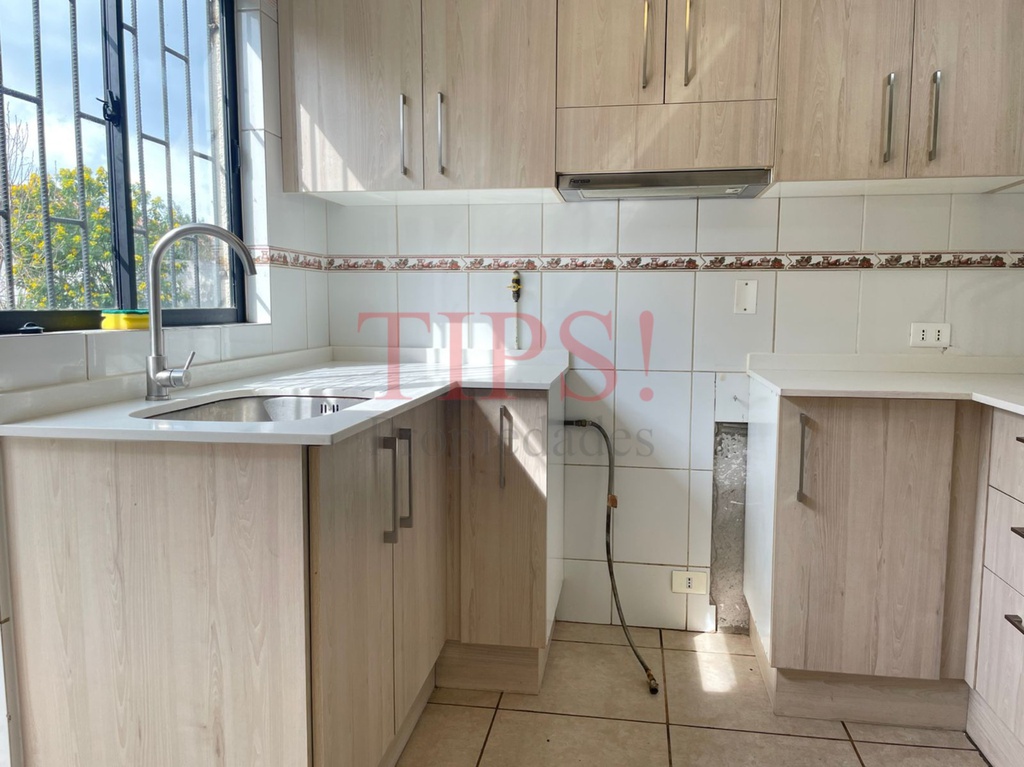 TIPSPROPIEDADES ARRIENDA CASA EN CONDOMINIO LOS OLMOS,PEÑAFLOR