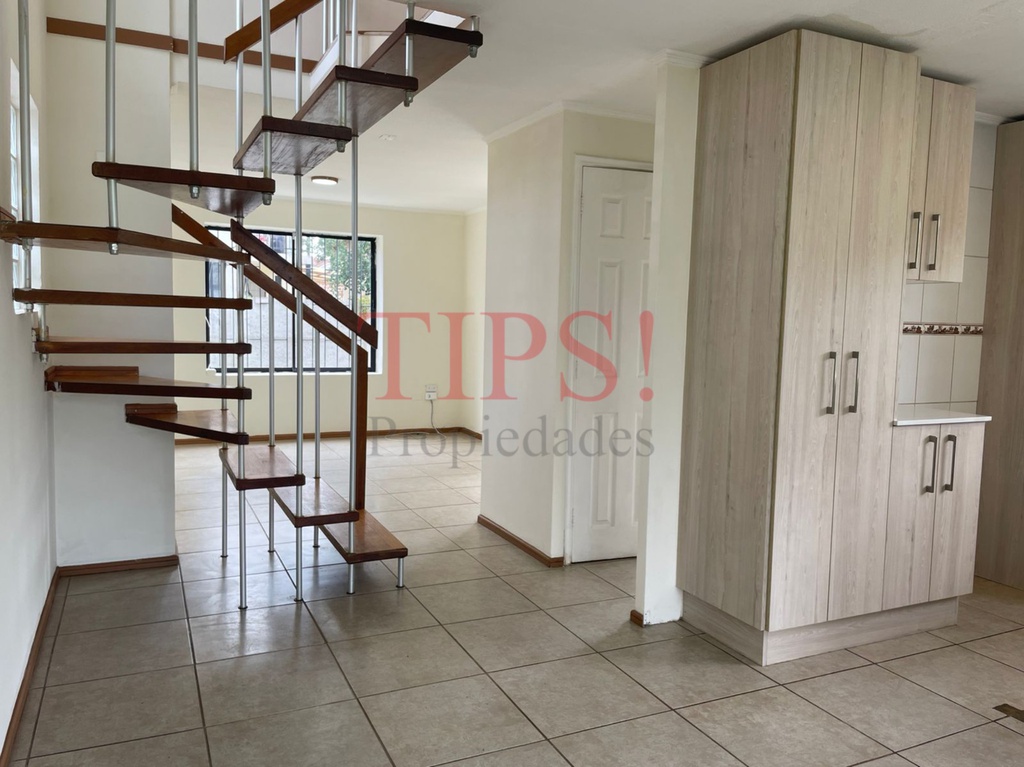 TIPSPROPIEDADES ARRIENDA CASA EN BARRIO LOS OLMOS, PEÑAFLOR