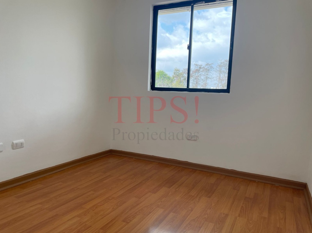 TIPSPROPIEDADES ARRIENDA CASA EN BARRIO LOS OLMOS, PEÑAFLOR