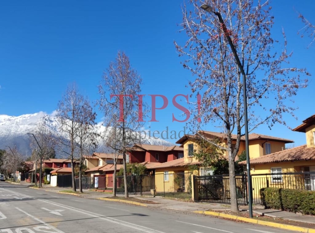 TIPSPROPIEDADES VENDE CASA EN AV. CONSISTORIAL, PEÑALOLEN